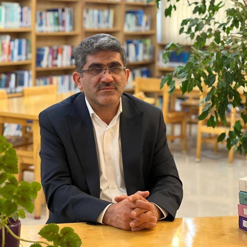 مظفر  ناصری طاهری